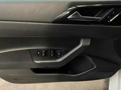 VW Polo Life+DSG+LED+PDK+DIGI+ (2023) - Photo 14