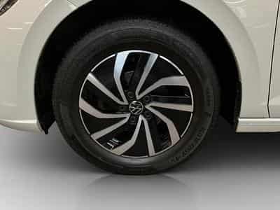 VW Polo Life+DSG+LED+PDK+DIGI+ (2023) - Photo 8