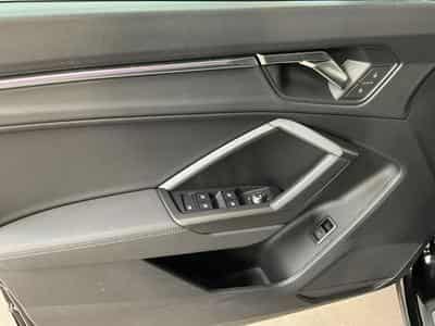 Audi Q3 S-line+40TDI+Quattro+S-Tronic (2022) - Photo 14