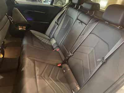 BMW 520 520d Aut. (2025) - Foto 15