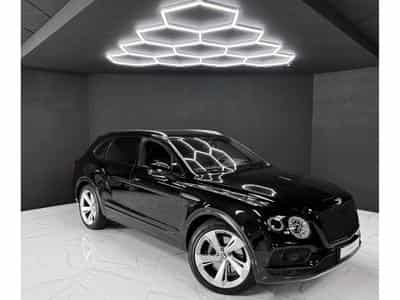 Bentley Bentayga 4.0 V8 / 1ST HAND / FULL BENTLEY SERVICE (2018) - Photo 7