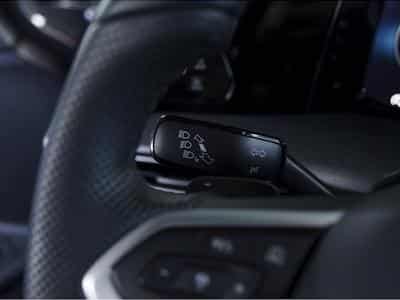 VW Golf (2025) - Foto 7