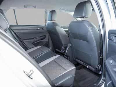 VW Golf (2025) - Photo 4