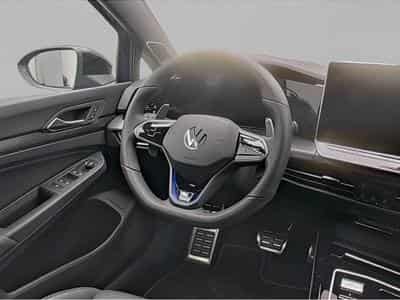 VW Golf (2026) - Photo 4