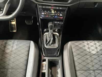 VW T-Roc R-Line+DSG+Black-Style+Pano+RearView (2024) - Foto 12