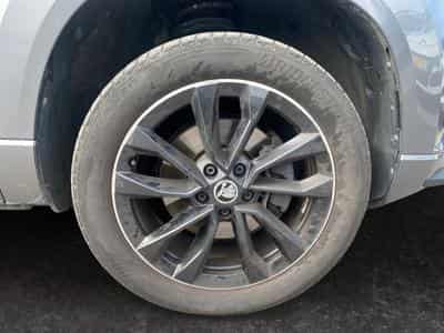 Skoda Karoq 2.0 CR TDi SCR 4x4 Sportline DSG (2024) - Foto 6