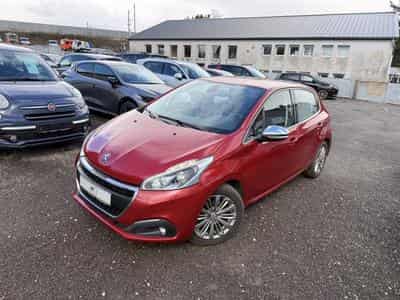 Peugeot 208 1.2 ALLURE 110 S&S (2015) - Photo 1
