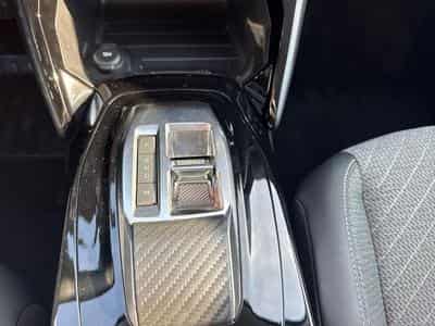 PEUGEOT 208 1.2 Hybrid 100ch Allure e-DCS6 (2024) - Photo 11