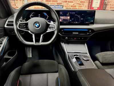BMW 320 320dA Touring 2.0 190cv Auto xDrive M-SPORT (2025) - Photo 4