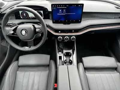 Skoda Superb L&K / DSG  / 360 / Diesel (2024) - Photo 3