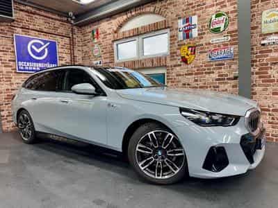 BMW 520 520dA Touring 2.0 197cv Auto xDrive M-SPORT (2025) - Photo 1