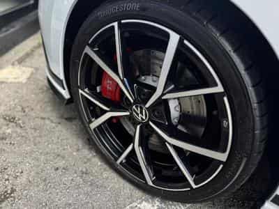 VW GTI VIII GTI Clubsport (2024) - Photo 11