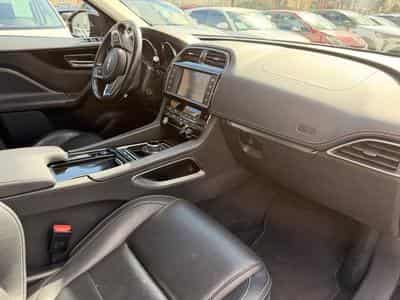 Jaguar F-Pace P250 AWD R sport (2017) - Foto 3