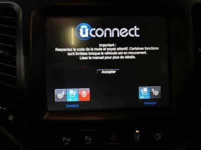 Jeep Cherokee 2.2 MULTIJET 4X4 LIMITED PANO CUIR NAVI (2016) - Photo 6