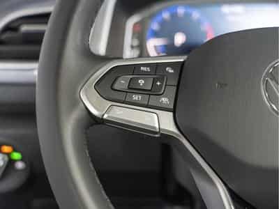 VW T-Roc Style 2.0 TDI 150CV DSG 7 * Sièges Chauffants * Caméra * (2024) - Photo 11