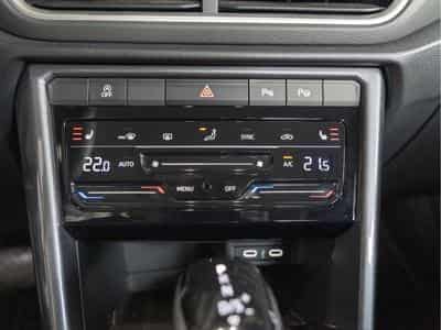 VW T-Roc Style 2.0 TDI 150CV DSG 7 * Sièges Chauffants * Caméra * (2024) - Photo 14