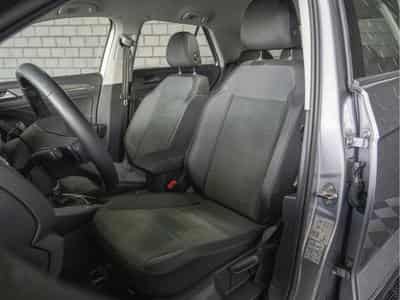 VW T-Roc Style 2.0 TDI 150CV DSG 7 * Sièges Chauffants * Caméra * (2024) - Photo 8