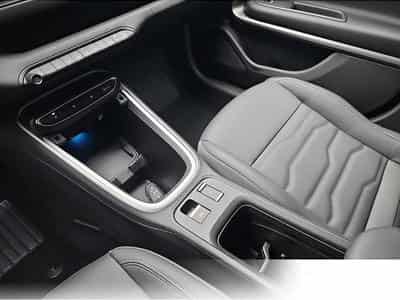 Jeep Wrangler (2026) - Photo 11