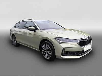 Skoda Superb (2025) - Photo 3