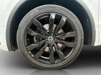 VW Tiguan R-Line+DSG+4M+Black-Style+AHK (2024) - Photo 8