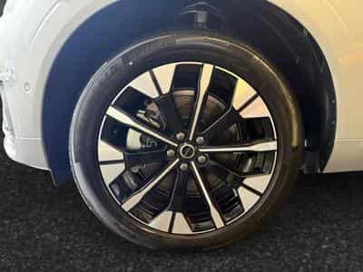 Volvo XC60 Facelift T6 Plus Dark / Hybride (2025) - Foto 14