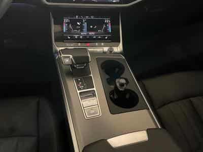 Audi A6 2.0 TDI Design (2022) - Photo 10