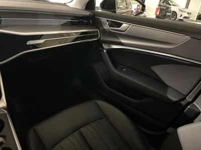 Audi A6 2.0 TDI Design (2022) - Photo 9