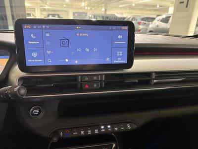 Jeep Avenger 1.2 MY25 Altitude - 4X2- 1.2L 100hp e-Hybrid (2025) - Photo 3