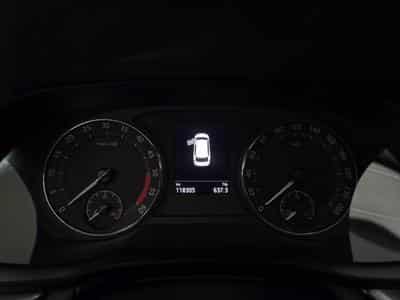 Skoda Octavia TDI 150CV DSG (2020) - Photo 10