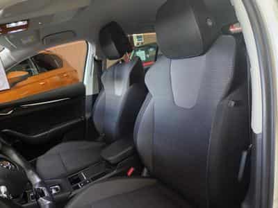 Skoda Octavia TDI 150CV DSG (2020) - Photo 8