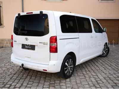 Toyota Proace 2.0 D-4D 177 ch AT8 L2 Shuttle Comfort 8 places (2020) - Foto 3