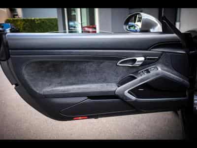 Porsche 911 (991.2) CARRERA GTS CABRIOLET PDK – PORSCHE APPROVED 01/2027 (2018) - Photo 8