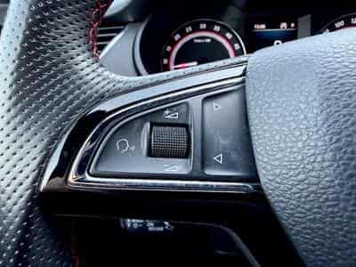 Skoda Octavia Octavia Combi RS 2.0 TDI DSG 4x4 /LED/ACC/CAM/ (2019) - Photo 15