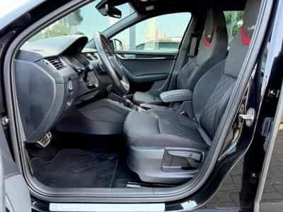 Skoda Octavia Octavia Combi RS 2.0 TDI DSG 4x4 /LED/ACC/CAM/ (2019) - Photo 9