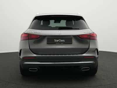 Mercedes GLA 220 d 4MATIC (2024) - Foto 4