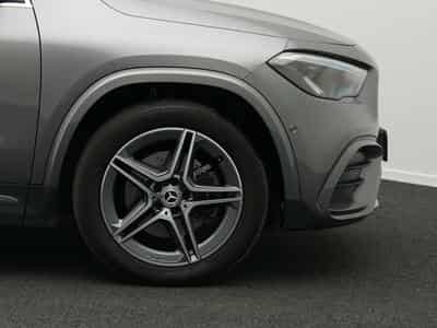 Mercedes GLA 220 d 4MATIC (2024) - Foto 8