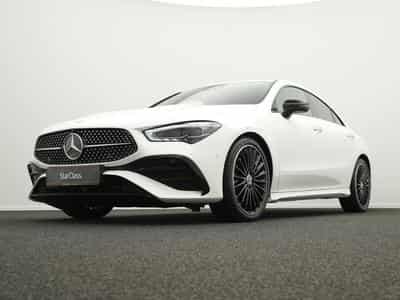 Mercedes CLA 200 AMG-Line Cpe Multi+Night+19"+Ambi (2025) - Foto 10
