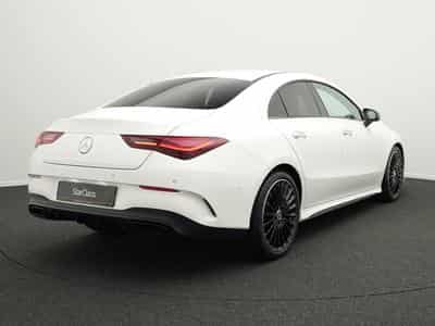 Mercedes CLA 200 AMG-Line Cpe Multi+Night+19"+Ambi (2025) - Foto 3