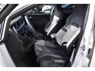 VW Golf 1.5 eTSI R-Line DSG ACC TRAVEL SIDE CAM PARK KEYLESS 1° MAIN (2021) - Foto 6