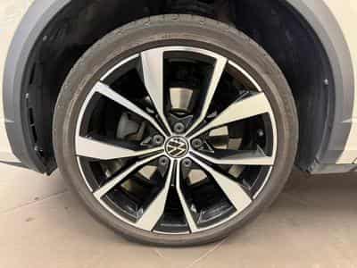 VW T-Roc R-Line 2.0 TSI 190 CV / 140 kW DSG7 4MOTION (2022) - Foto 9