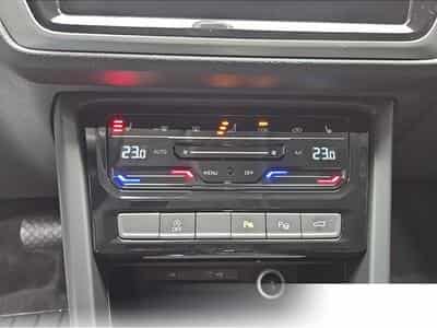 VW Touran (2026) - Foto 10