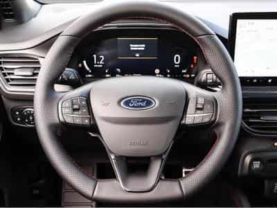 Ford Focus (2025) - Photo 5