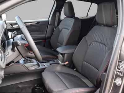 Ford Focus (2025) - Photo 6