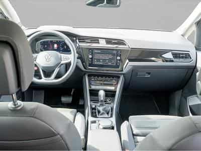 VW Touran (2025) - Photo 5