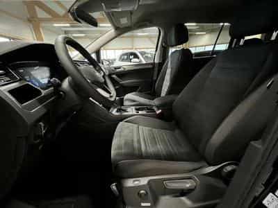 VW Touran (2025) - Photo 8