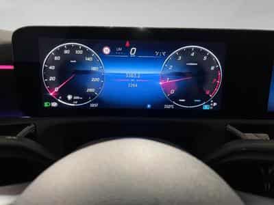 Mercedes A 200 1.3 hatchback AMG EDITION (2025) - Photo 2