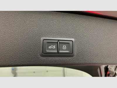 Audi Q2 35 TFSI 150cv S-line S-tronic (2025) - Foto 11