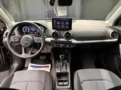 Audi Q2 35 TFSI 150cv S-line S-tronic (2025) - Foto 6