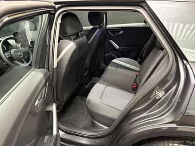 Audi Q2 35 TFSI 150cv S-line S-tronic (2025) - Foto 8