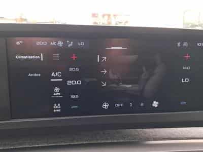 PEUGEOT 5008 Hybrid 145ch Allure e-DCS6 (2025) - Foto 12